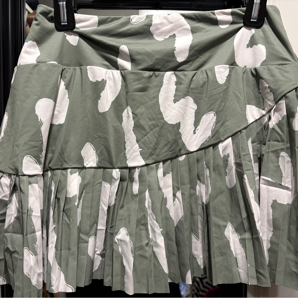 CROSBY by Mollie Burch Olive and Cream Court Skort - NWT